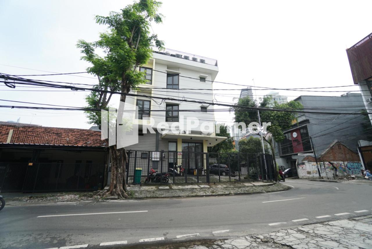 Toba Mansion Syariah Near Benhil Redpartner Hotell Jakarta Exteriör bild
