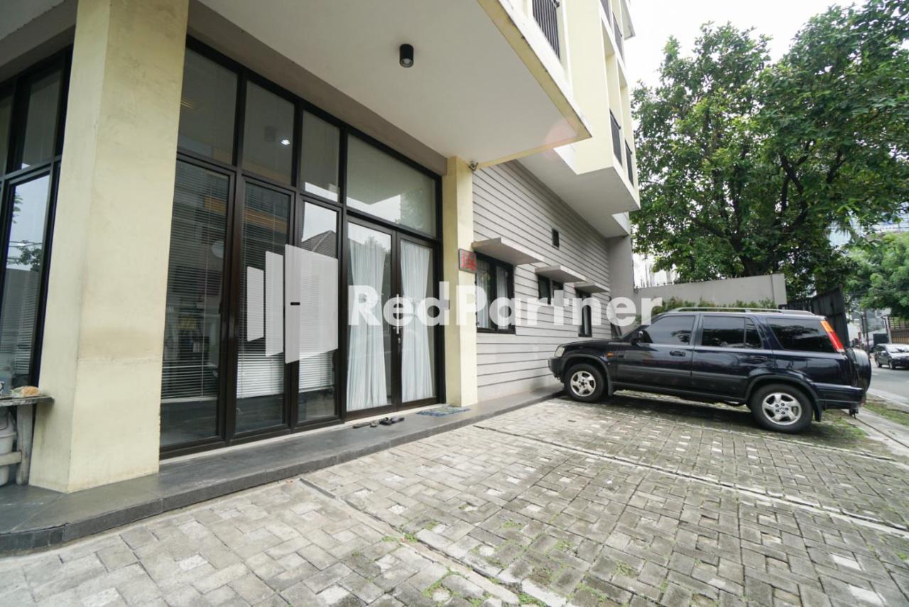 Toba Mansion Syariah Near Benhil Redpartner Hotell Jakarta Exteriör bild